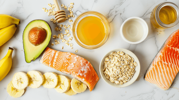 7 aliments qui favorisent le sommeil chez l'enfant : lait, banane, flocons d'avoine, avocat, miel, patate douce, saumon